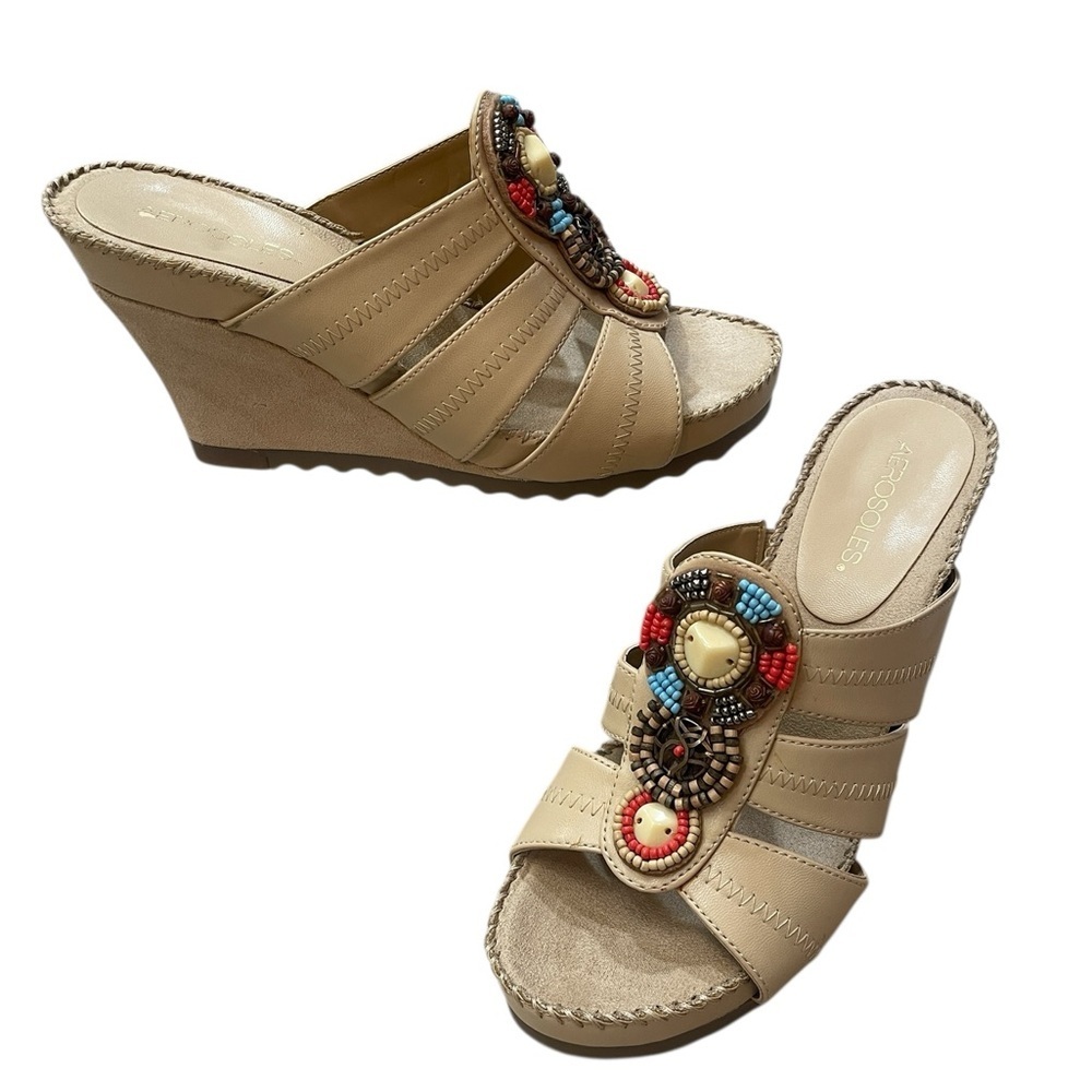 Aerosoles Cobblestone Tan Leather Beaded Wedge Boho Slip-On Sandals size 9